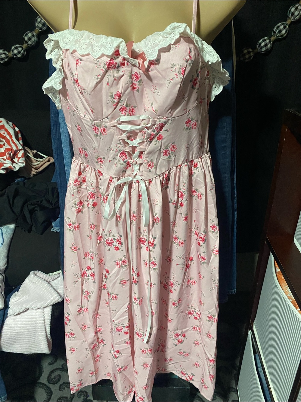 SHEIN Pink Floral Lace-Up Spaghetti Strap Dress